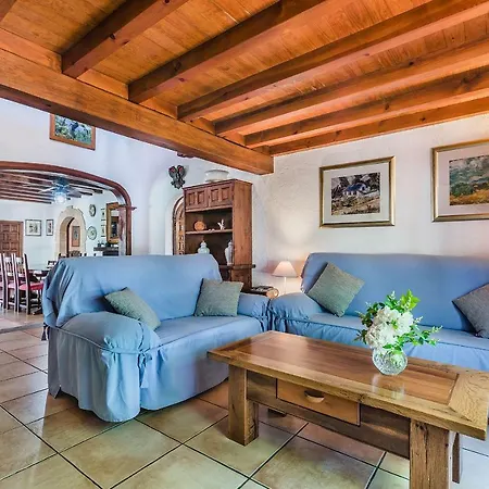 Noble Villa